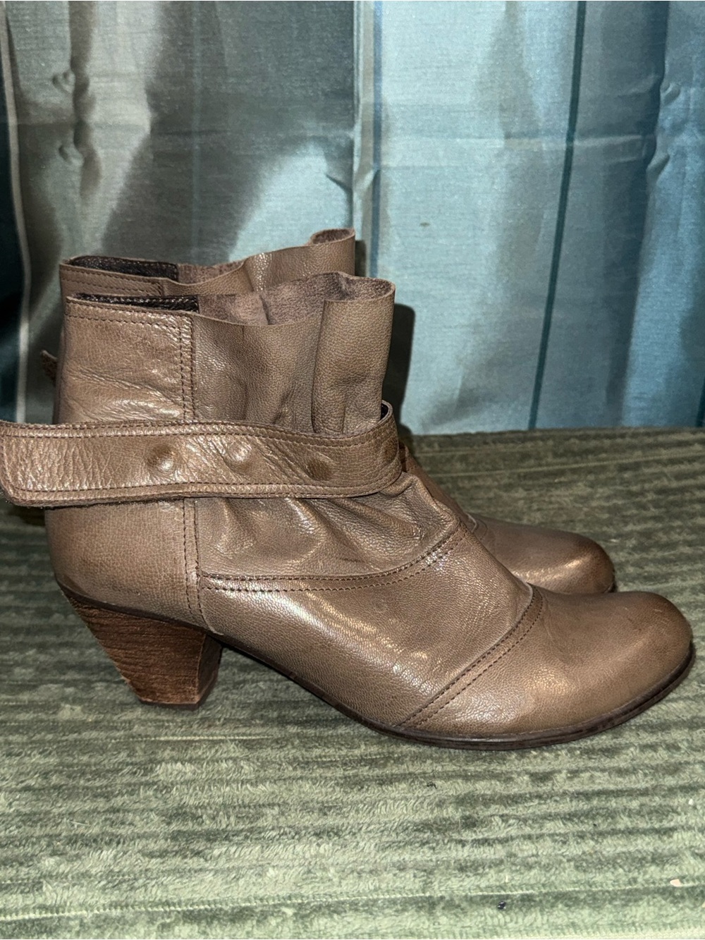 Fidji Women's Taupe Leather Ankle Booties with Wrapped Strap. ~ Euro size 40